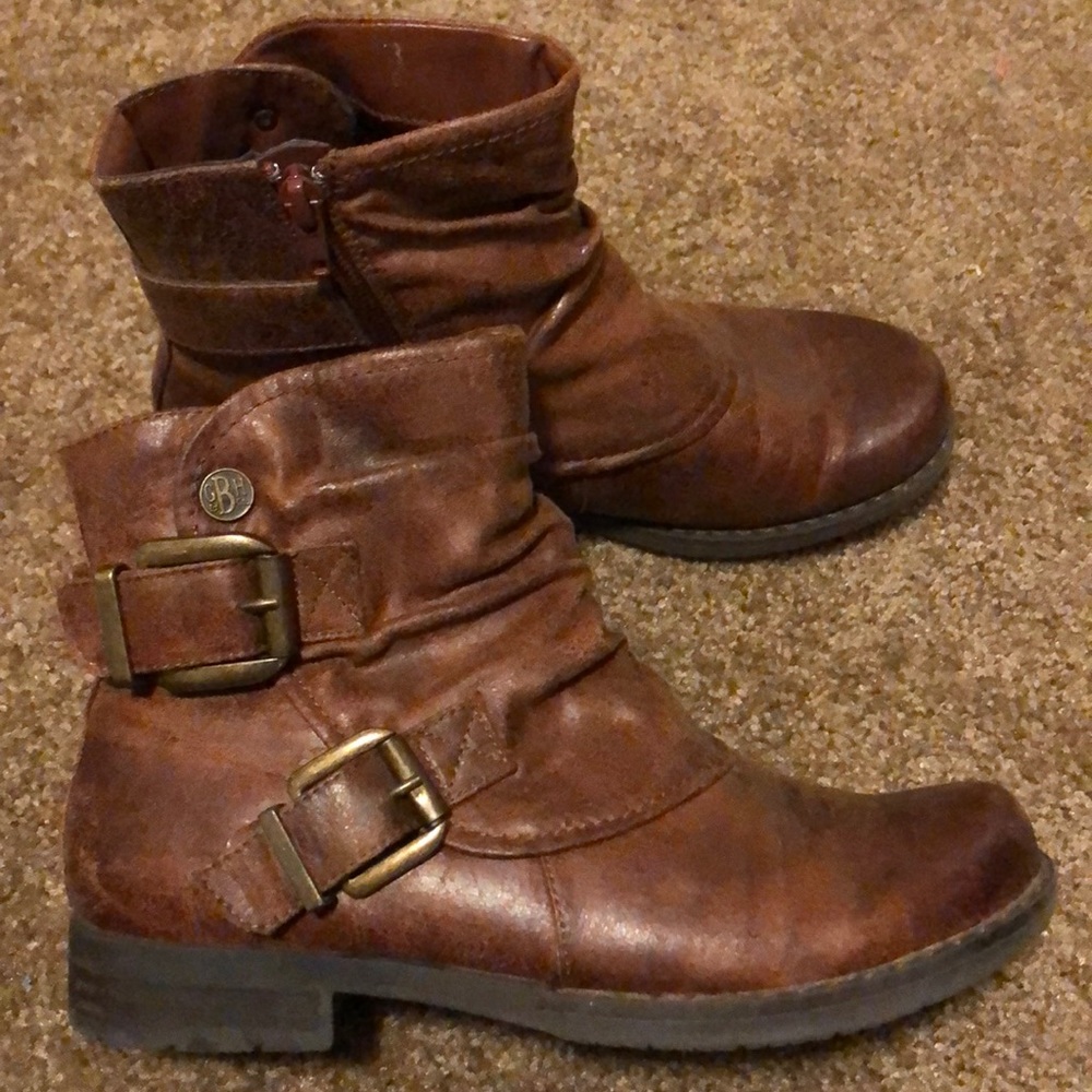 Bass booties size 6